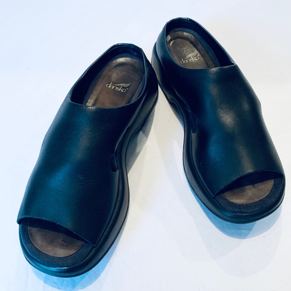 Dansko Black Sandals Size 12